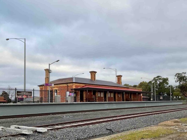 Clunes Train Station Victoria 2 1 e1733801675157 uai
