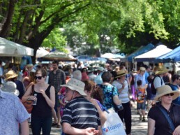 Daylesford Sunday Market 1 uai