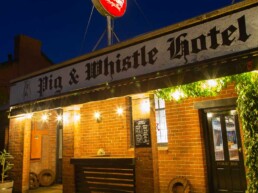 PIG WHISTLE HOTEL EAST TRENTHAM VICTORIA 12 uai