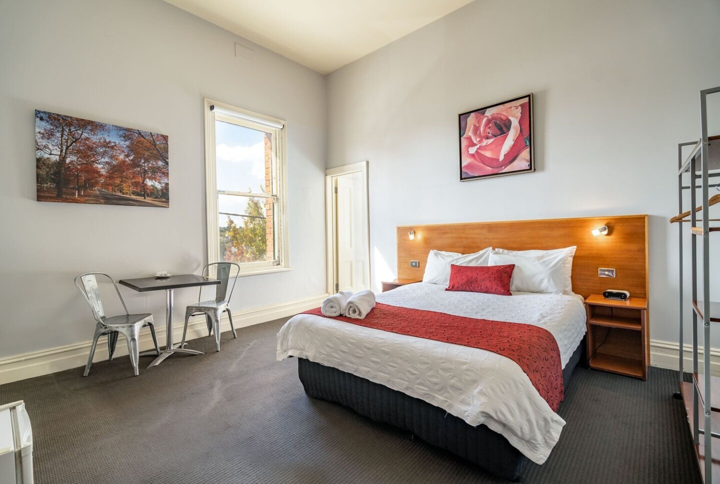 VillageViewRoom-HolgateHotel 1 VillageViewRoom HolgateHotel uai